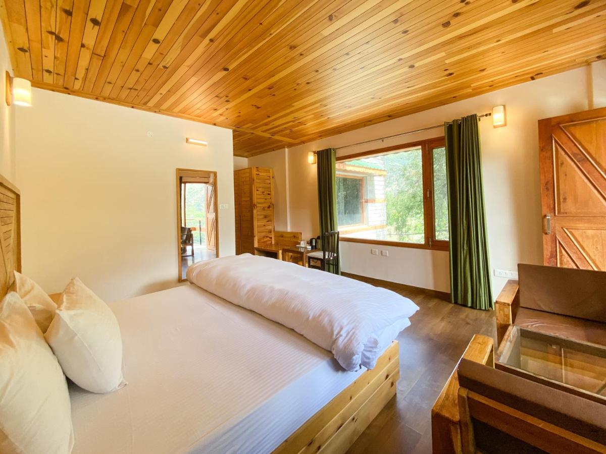 Hotel Batseri Sangla Exterior photo